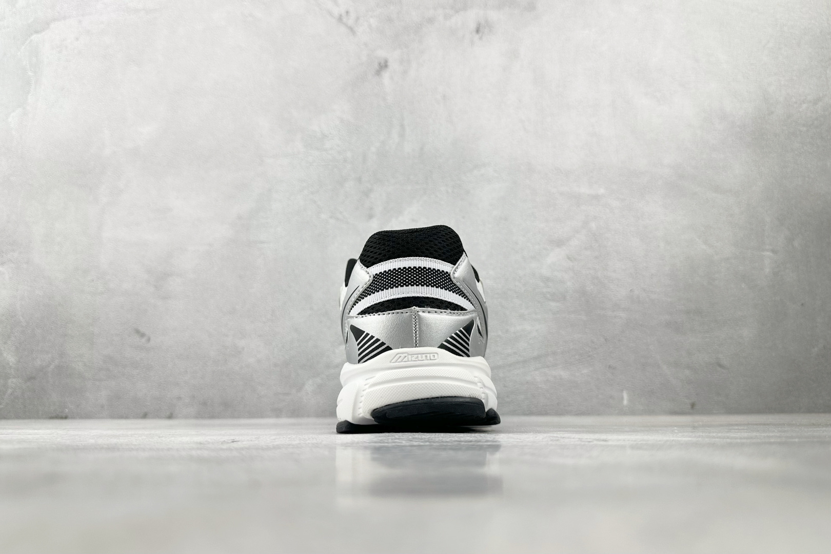 东南亚订单 Mizuno Speed 2K 白银黑 D1GH222909