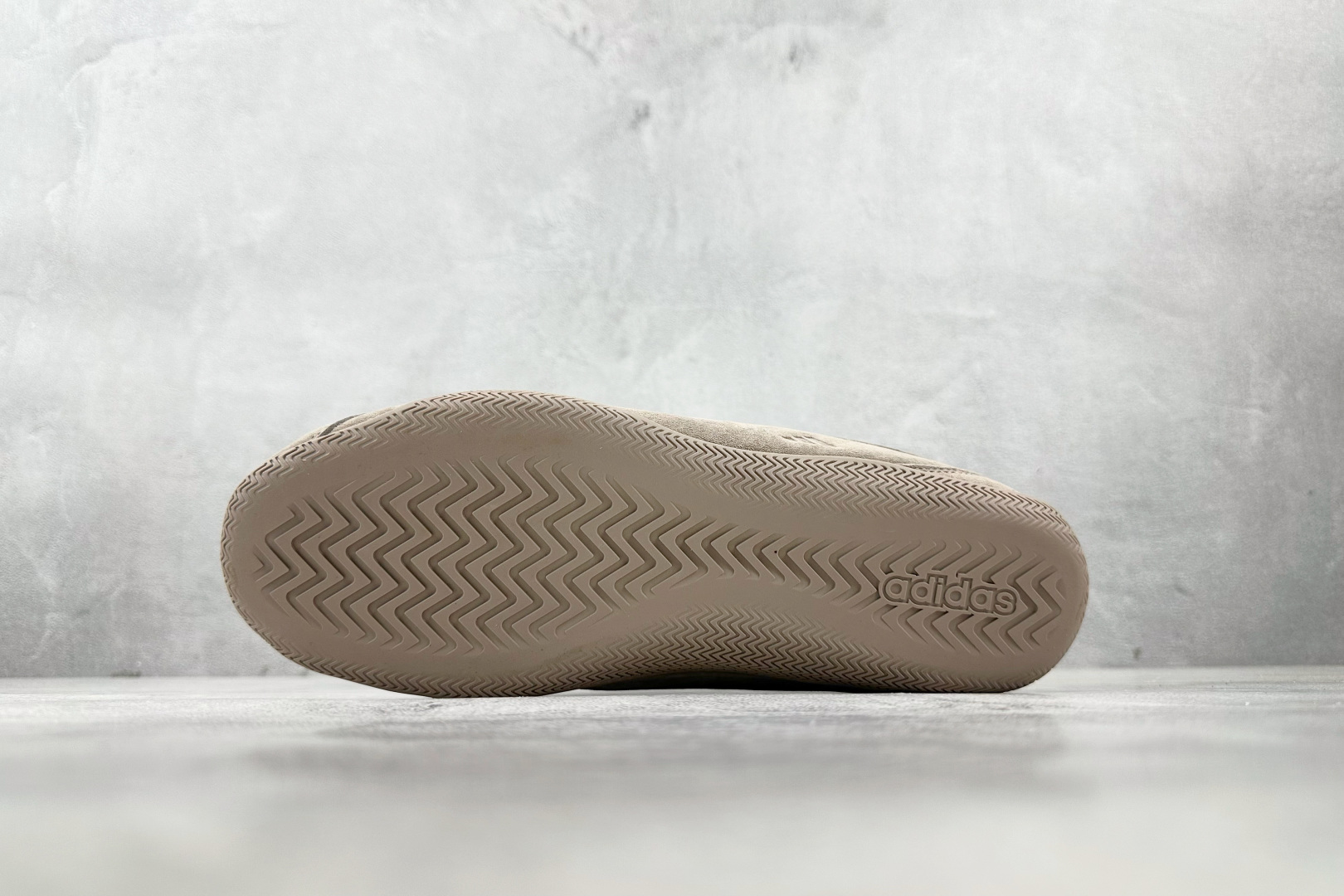 出口订单 adidFOS 雾感粉 JS2445