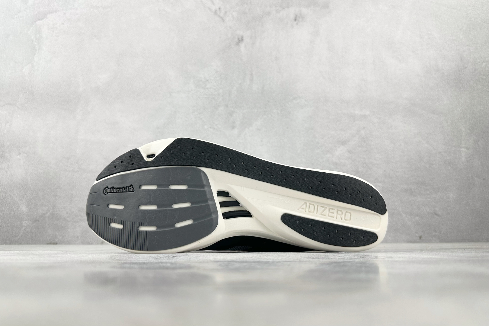 东南亚订单 adidAdizero Takumi Sen 10 黑色 IH5710