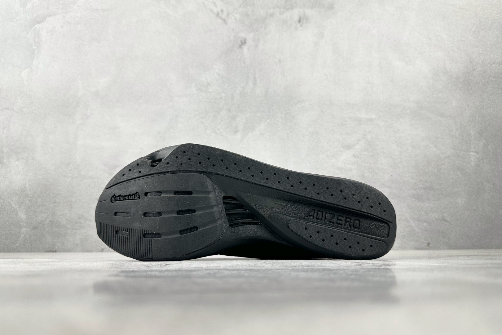 190 东南亚订单 adidAdizero Takumi Sen 10 黑色 ID0290
