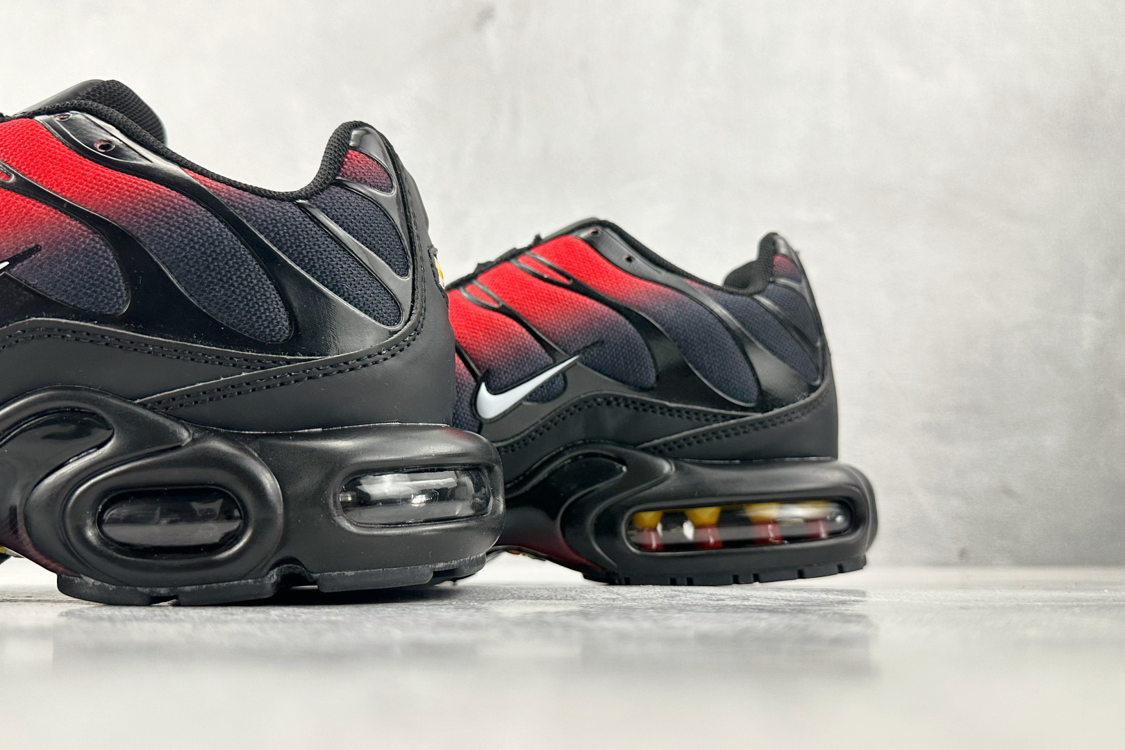 图片[8]-外贸 GW  Nike Air Max Plus 黑红色 货号：DC1936-001 尺码：36 36.5 37.5 38 38.5 39 40 40.5 41 42 42.5 43 44 44.5 45 46-选品中心