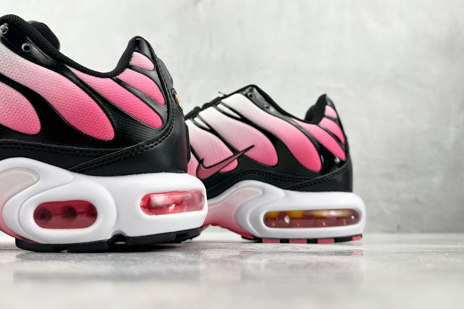 图片[8]-外贸 GW  Nike Air Max Plus 黑粉 货号：DZ3670-002 尺码：36 36.5 37.5 38 38.5 39 40 40.5 41 42 42.5 43 44 44.5 45 46-选品中心