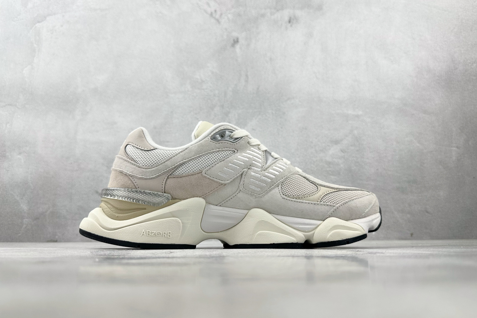 大厂出品 New Balance NB 9060 米色 U9060WHT