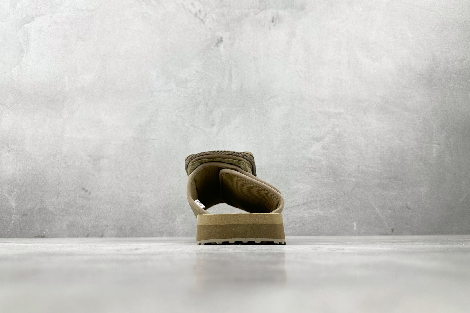 Unused x Suicoke 棕色 Sand MJ25C14 SA001 1
