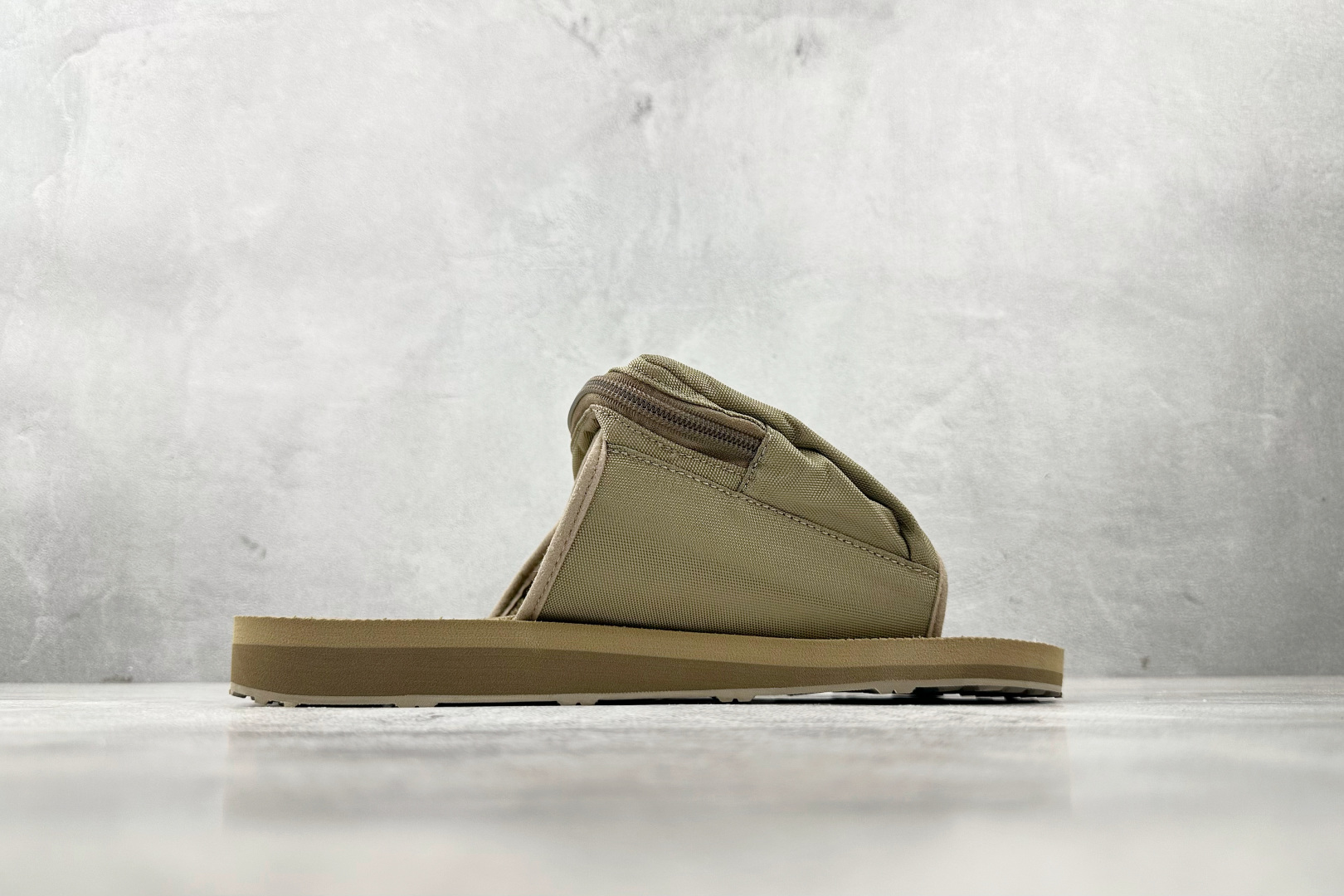 Unused x Suicoke 棕色 Sand MJ25C14 SA001 1