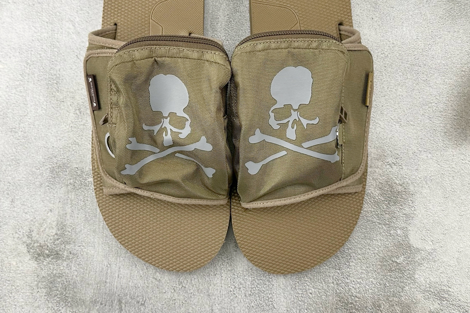 Unused x Suicoke 棕色 Sand MJ25C14 SA001 1