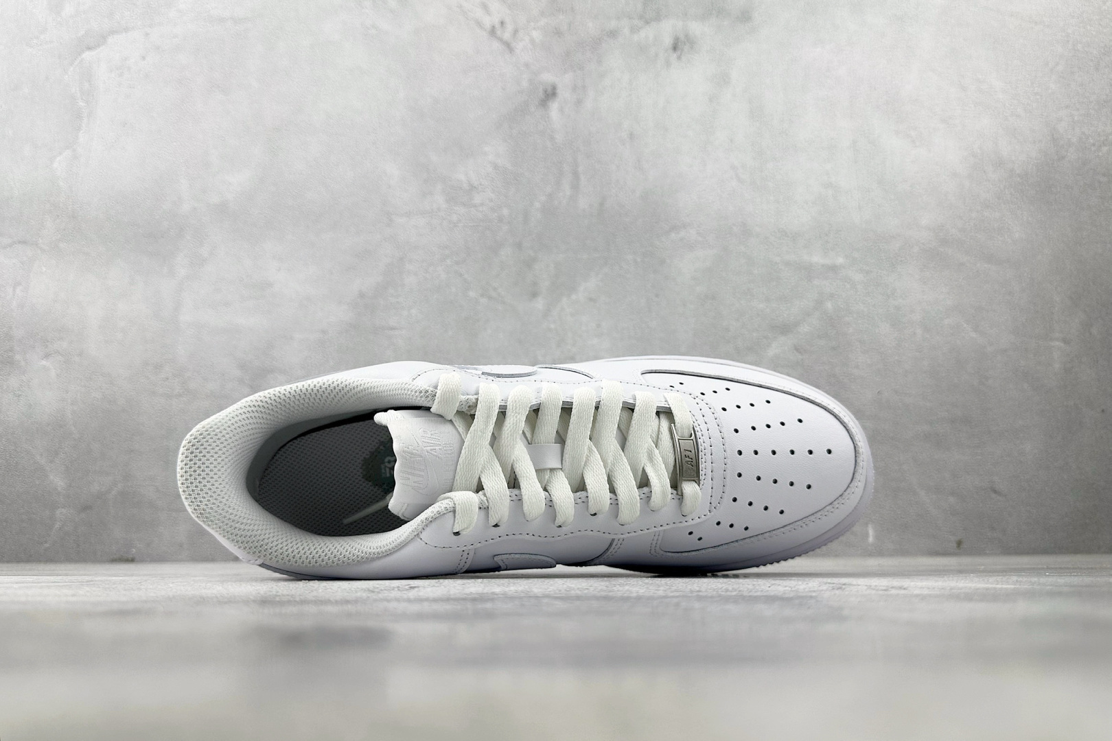 图片[3]-LW  外贸专供 Nike Air Force 1\’07 纯白 货号：CW2288 111 尺码：36 36.5 37 38.5 39 40 40.5 41 42 42.5 43 44 44.5 45 46 46.5 47.5 48 48.5-选品中心