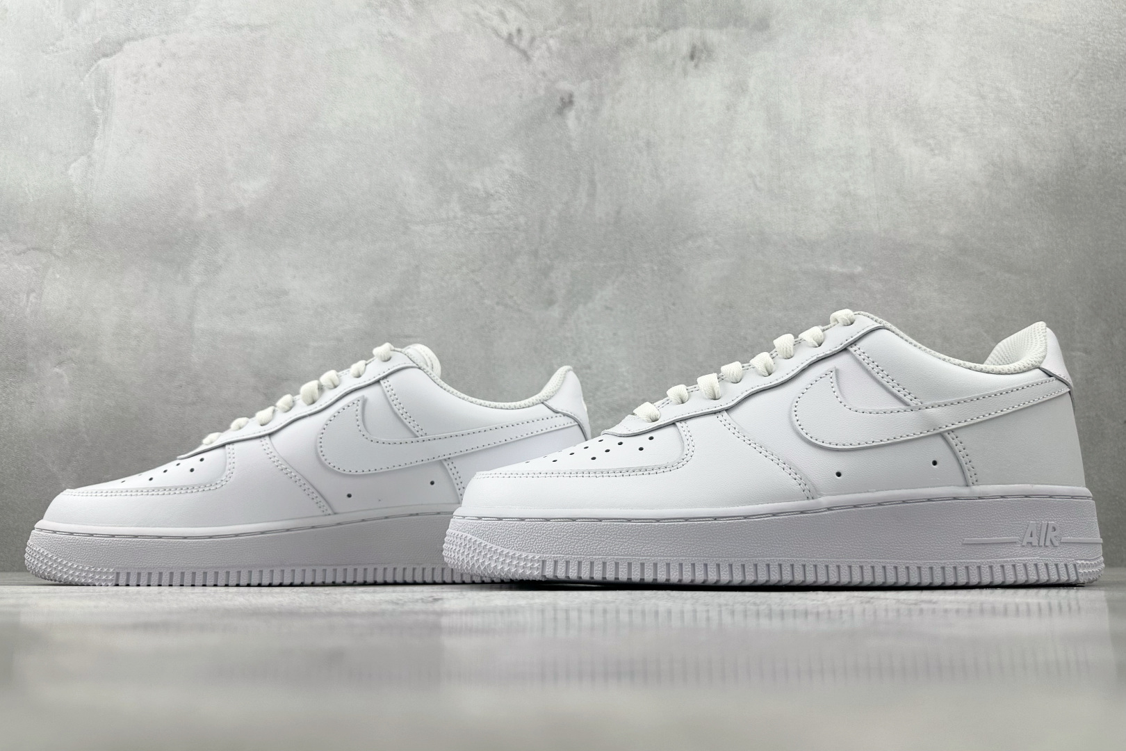 图片[5]-LW  外贸专供 Nike Air Force 1\’07 纯白 货号：CW2288 111 尺码：36 36.5 37 38.5 39 40 40.5 41 42 42.5 43 44 44.5 45 46 46.5 47.5 48 48.5-选品中心