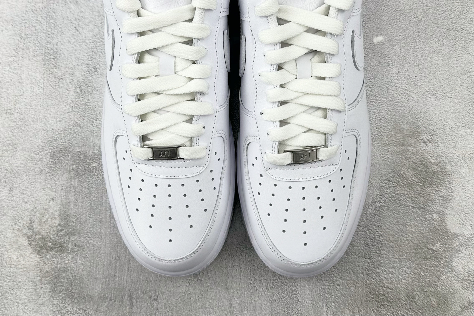 外贸专供 Nike Air Force 1'07 纯白 CW2288-111