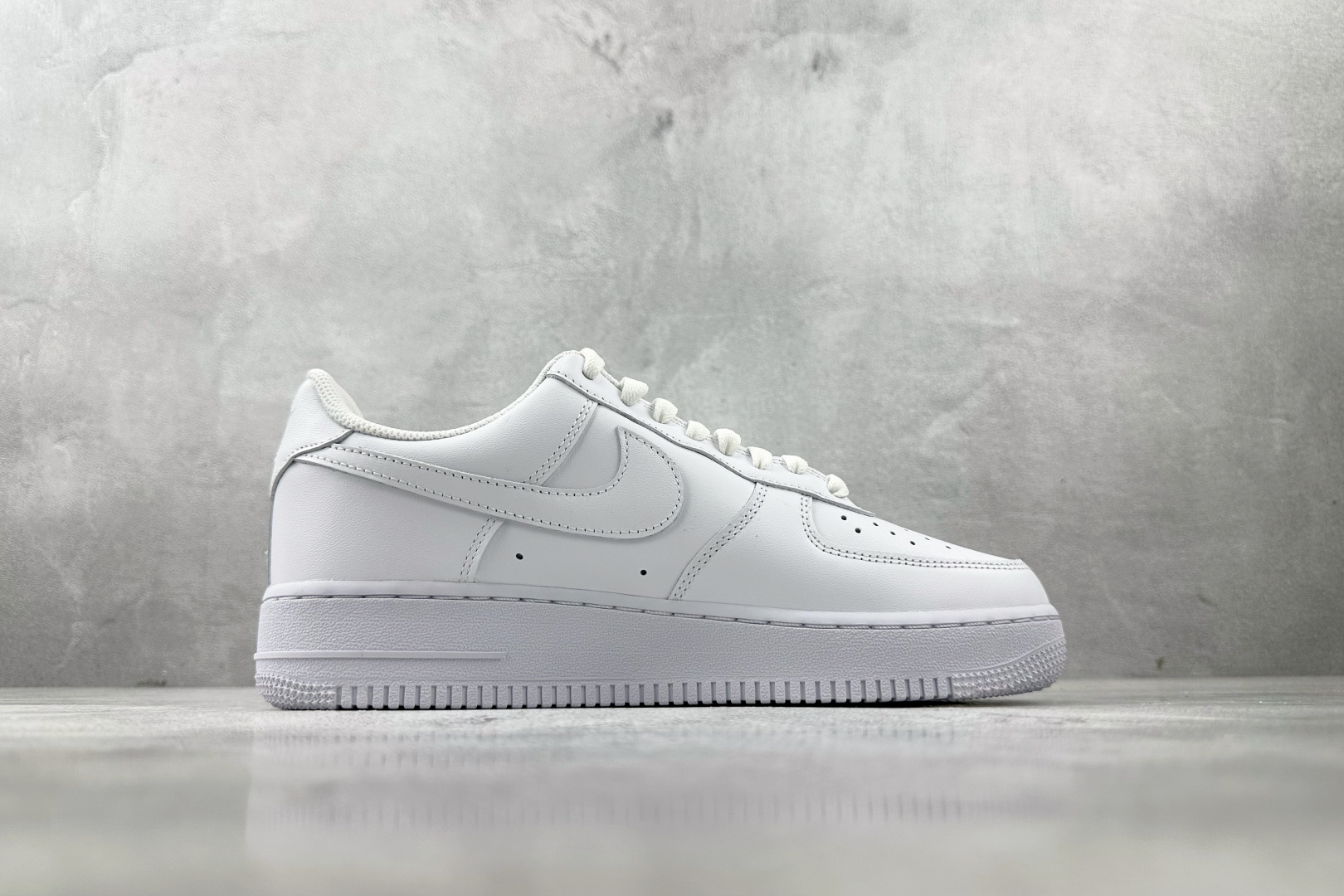 外贸专供 Nike Air Force 1'07 纯白 CW2288-111