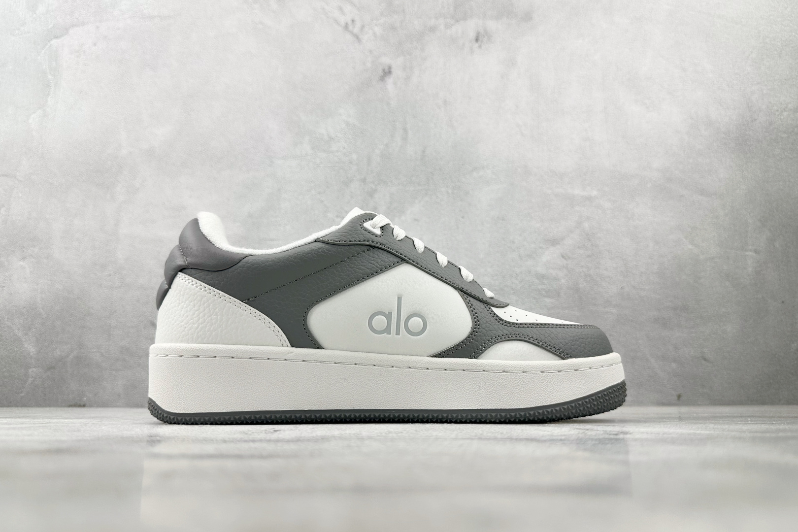 alo yoga Recovery Mode 白灰 A0685U-Grey/White
