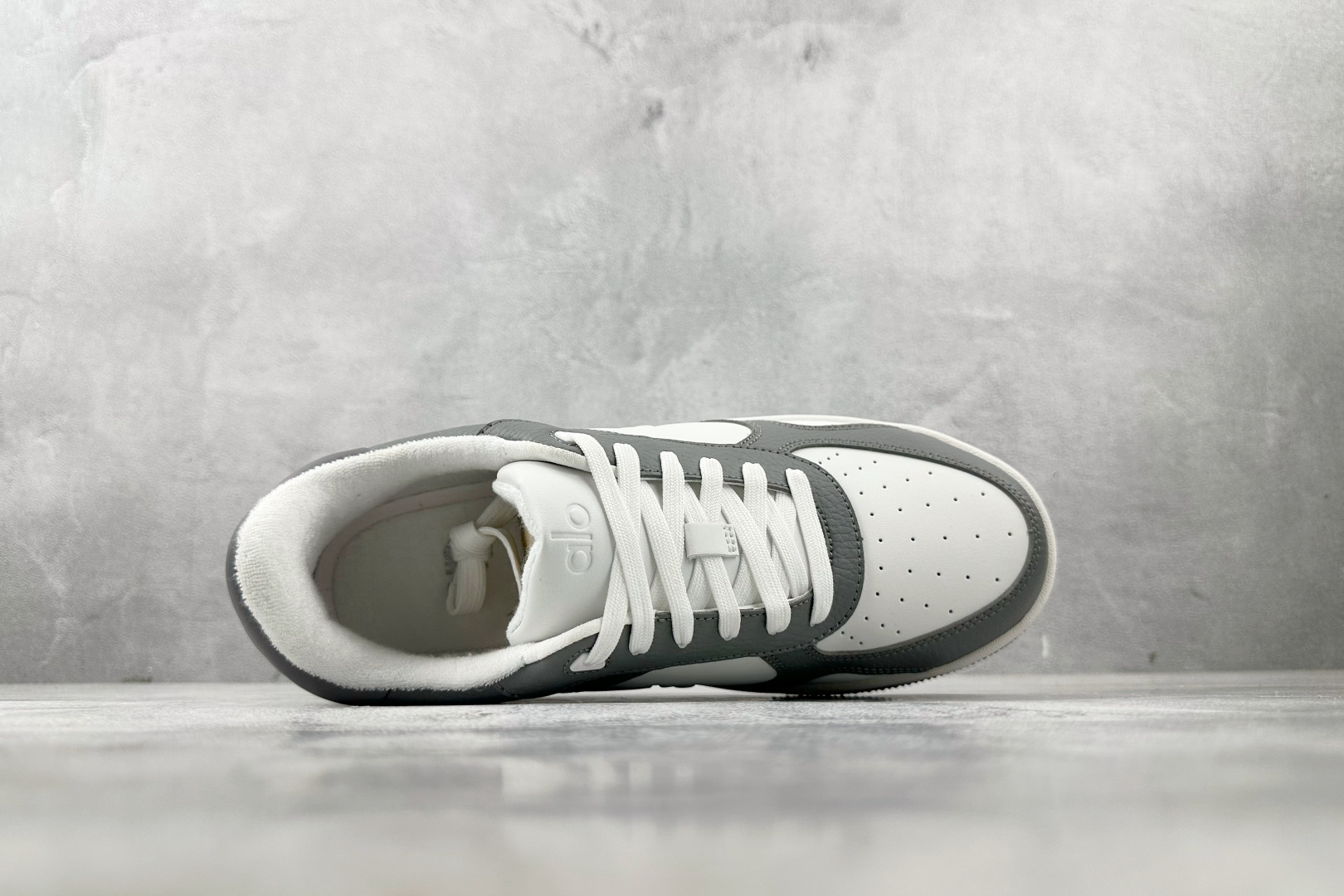 alo yoga Recovery Mode 白灰 A0685U-Grey/White