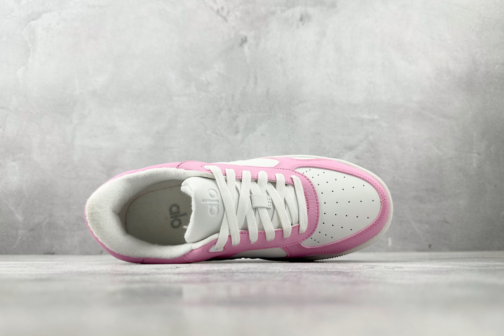 alo yoga Recovery Mode 粉白色 A0685U-Pink/White
