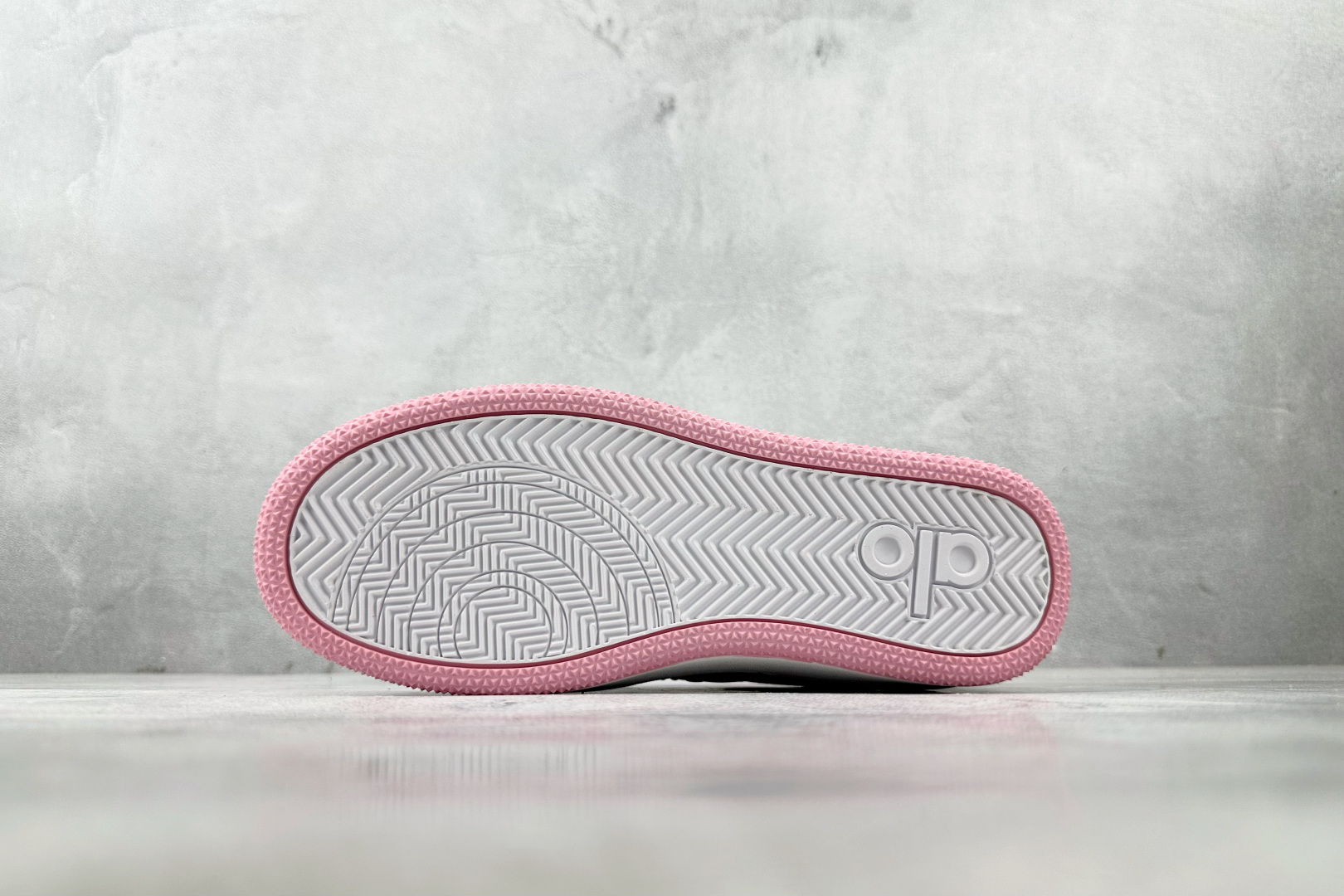 alo yoga Recovery Mode 粉白色 A0685U-Pink/White