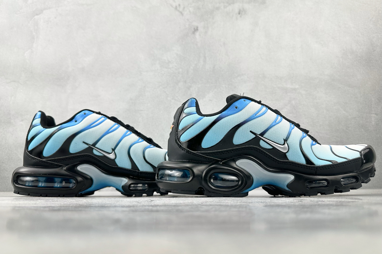 图片[6]-外贸 GW  Nike Air Max Plus 蓝黑 货号：FQ0204-010 尺码：36 36.5 37.5 38 38.5 39 40 40.5 41 42 42.5 43 44 44.5 45 46-选品中心