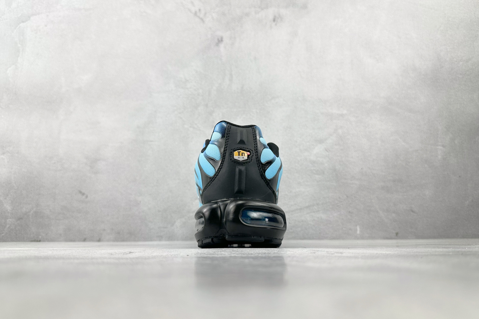 图片[9]-外贸 GW  Nike Air Max Plus 蓝黑 货号：FQ0204-010 尺码：36 36.5 37.5 38 38.5 39 40 40.5 41 42 42.5 43 44 44.5 45 46-选品中心