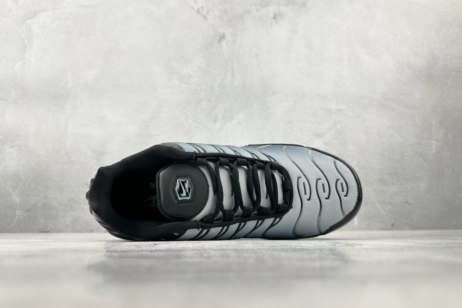 图片[3]-外贸 GW  Nike Air Max Plus 碳灰 货号：CZ7552-001 尺码：36 36.5 37.5 38 38.5 39 40 40.5 41 42 42.5 43 44 44.5 45 46-选品中心