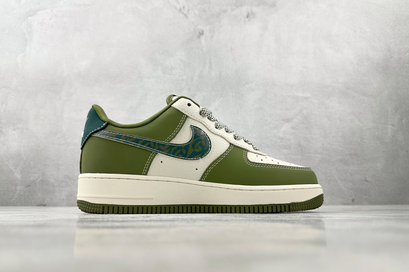 Nike Air Force 1'07 GUCCI 联名 绿白 KK1988-094