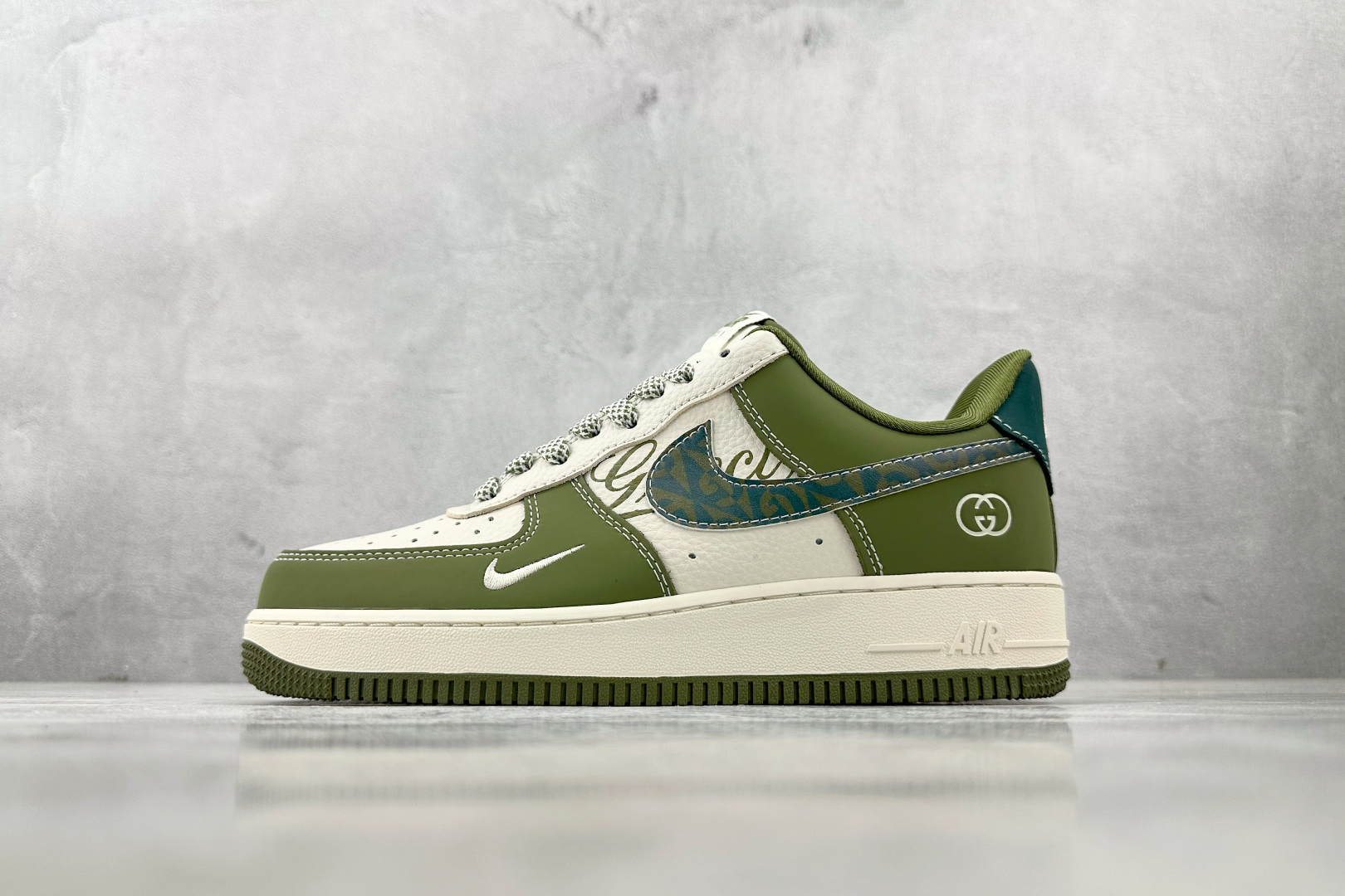 Nike Air Force 1’07 GUCCI 联名 绿白 KK1988-094