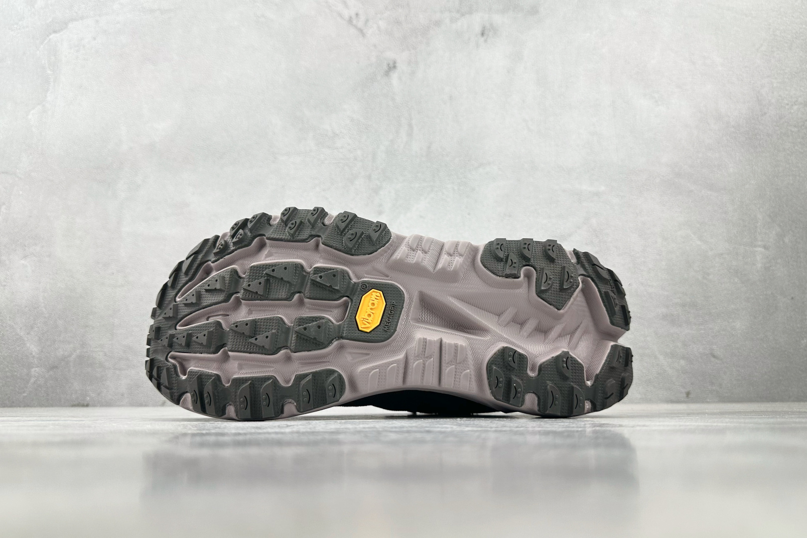 HOKA ONE ONE Mafate X 山雾灰 1175208