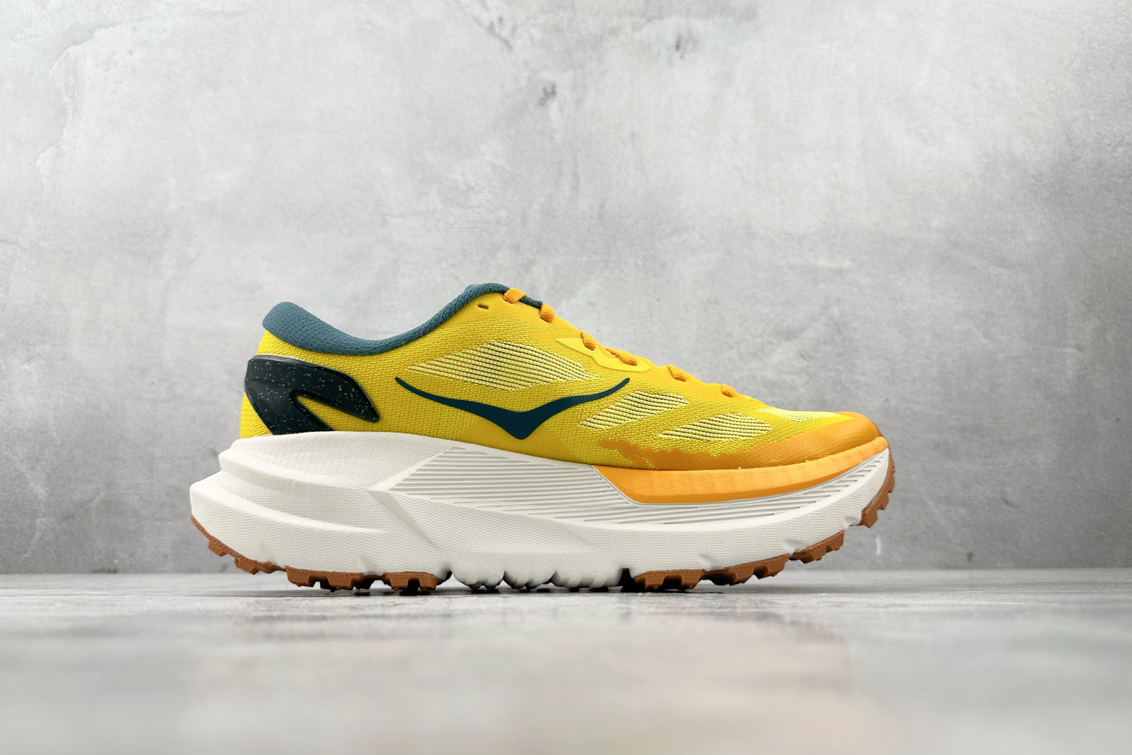 HOKA ONE ONE Mafate X 黄色 1161990-ZTM