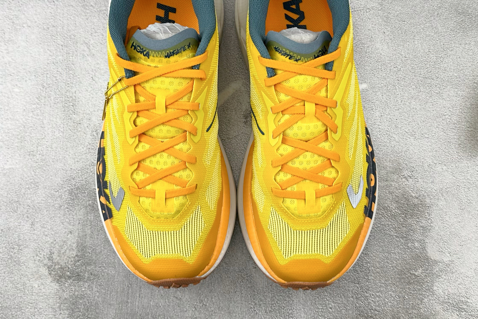 HOKA ONE ONE Mafate X 黄色 1161990-ZTM
