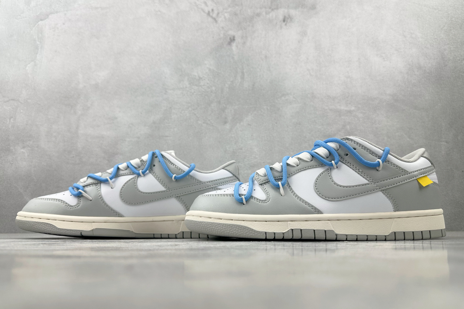220  定制球鞋 Nike Dunk 灰白 DD1391-103