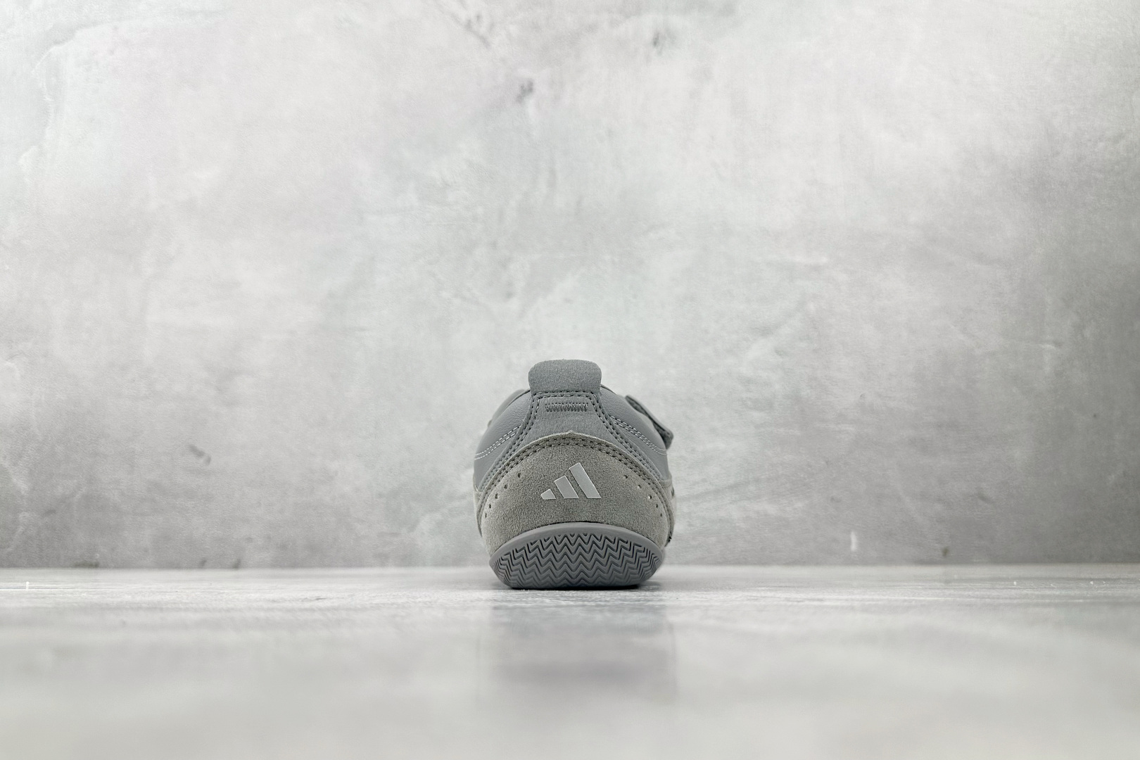 出口订单 adidURBAN REVERIE 灰色 JQ9391
