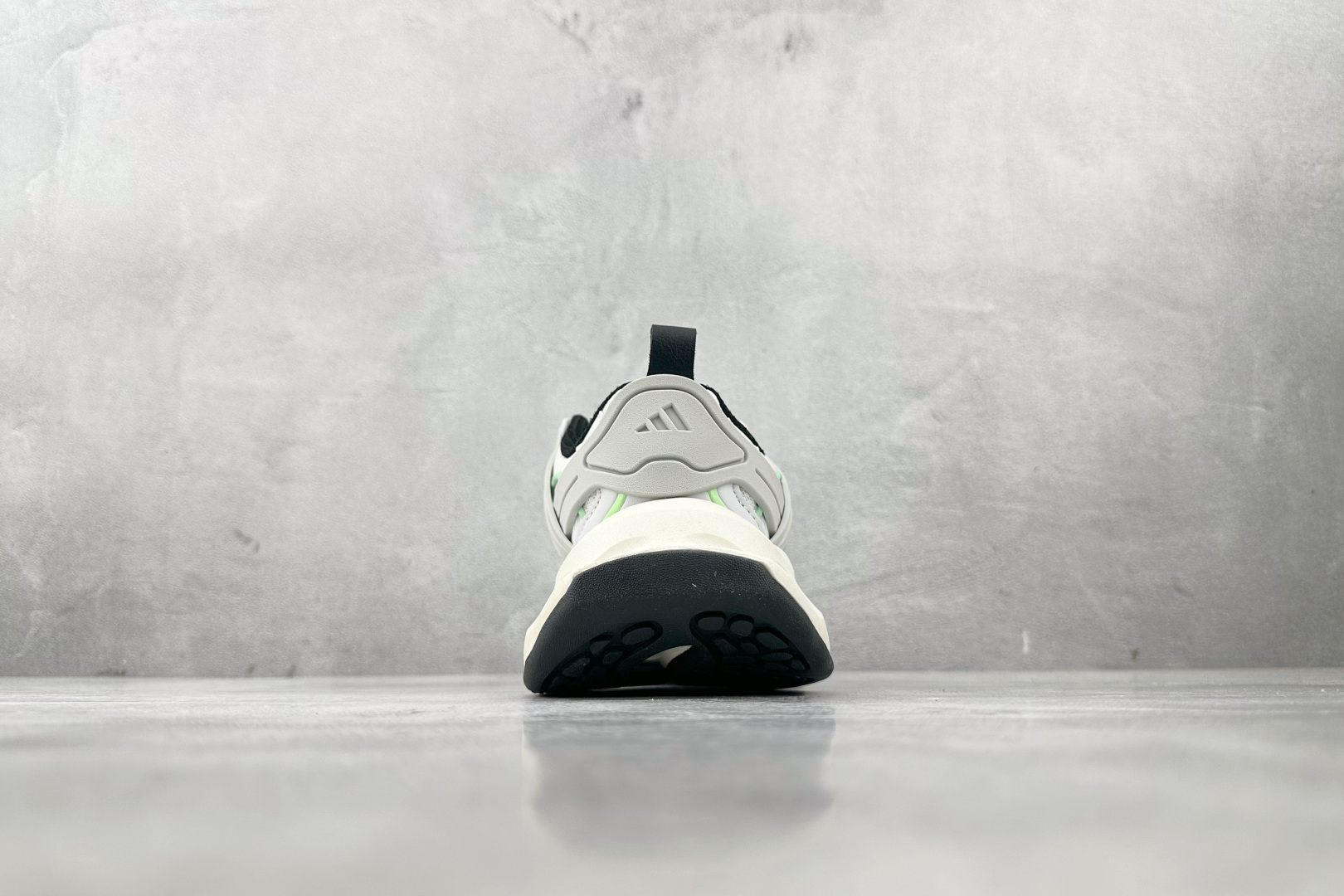 adidXLG RUNNER DELUXE 灰黑绿 IH7800