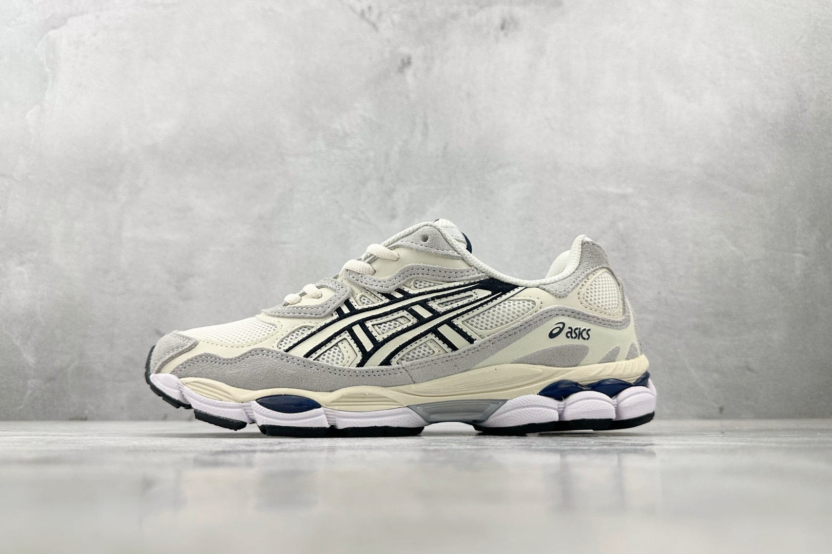 Asics GEL-NYC系列 白色 1203A788-101