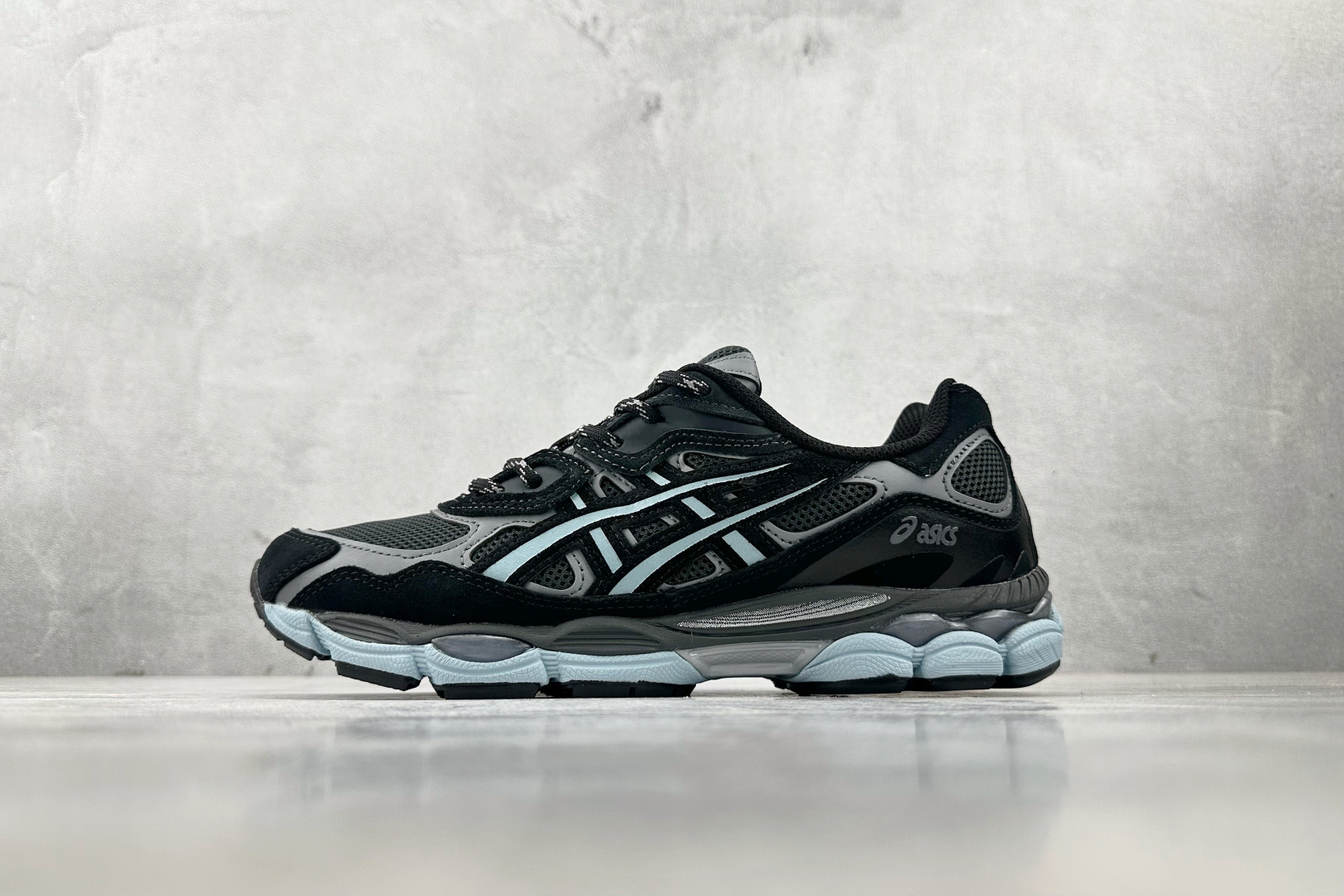 LAGUA GEM x atmos x Asics GEL-NYC系列蓝灰色 1203A577-001