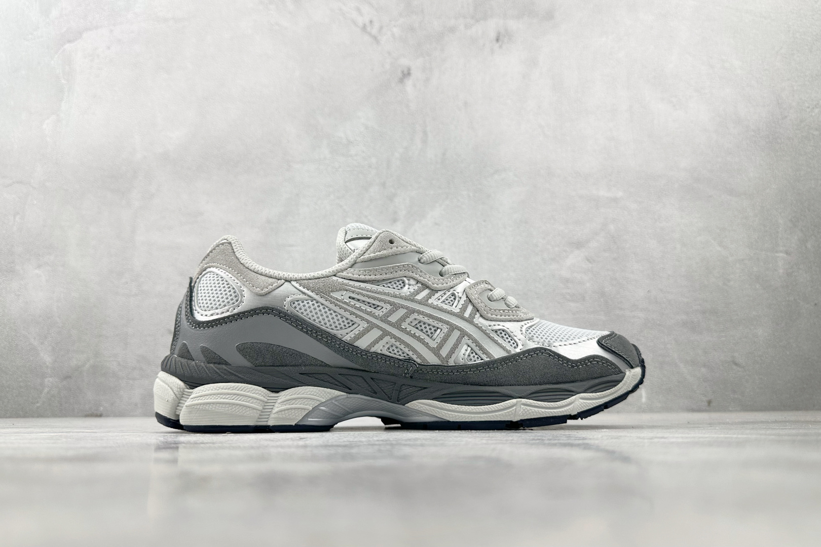 Asics GEL-NYC系列 灰色 1203A383-025