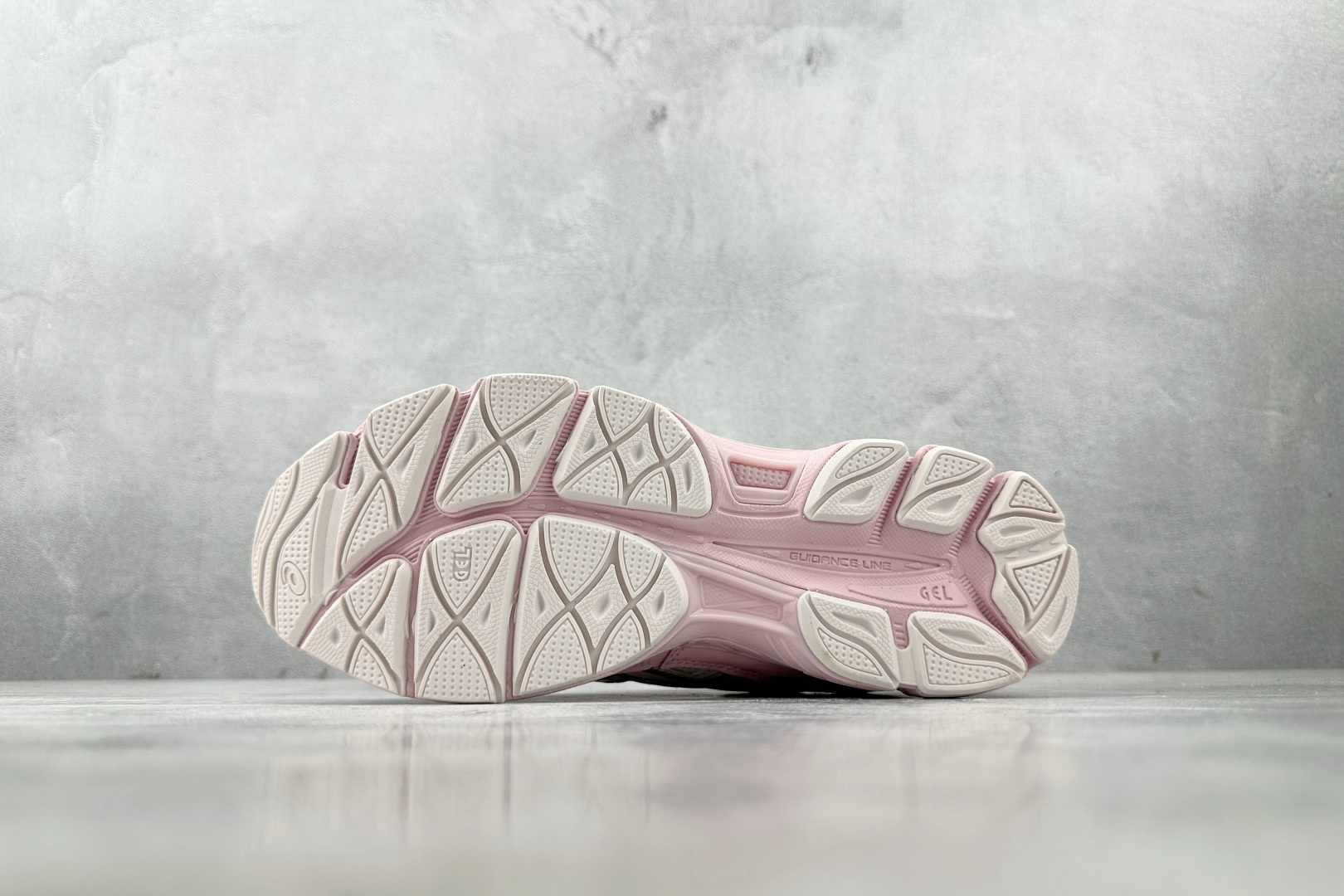 KICKI YANG ZHANG x Asics GEL-NYC系列 银粉色 1203A571-100