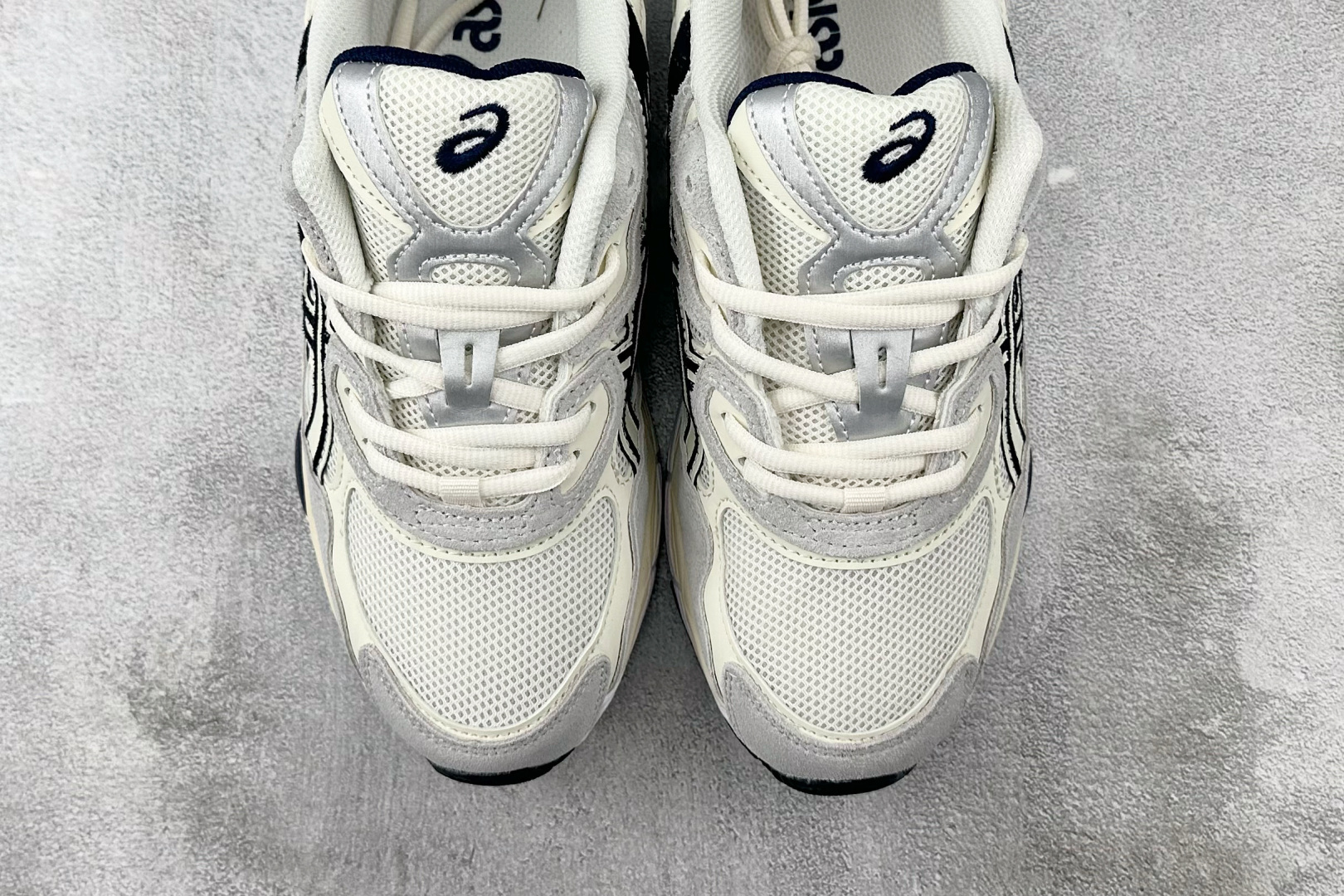 Asics GEL-NYC系列 白色 1203A788-101