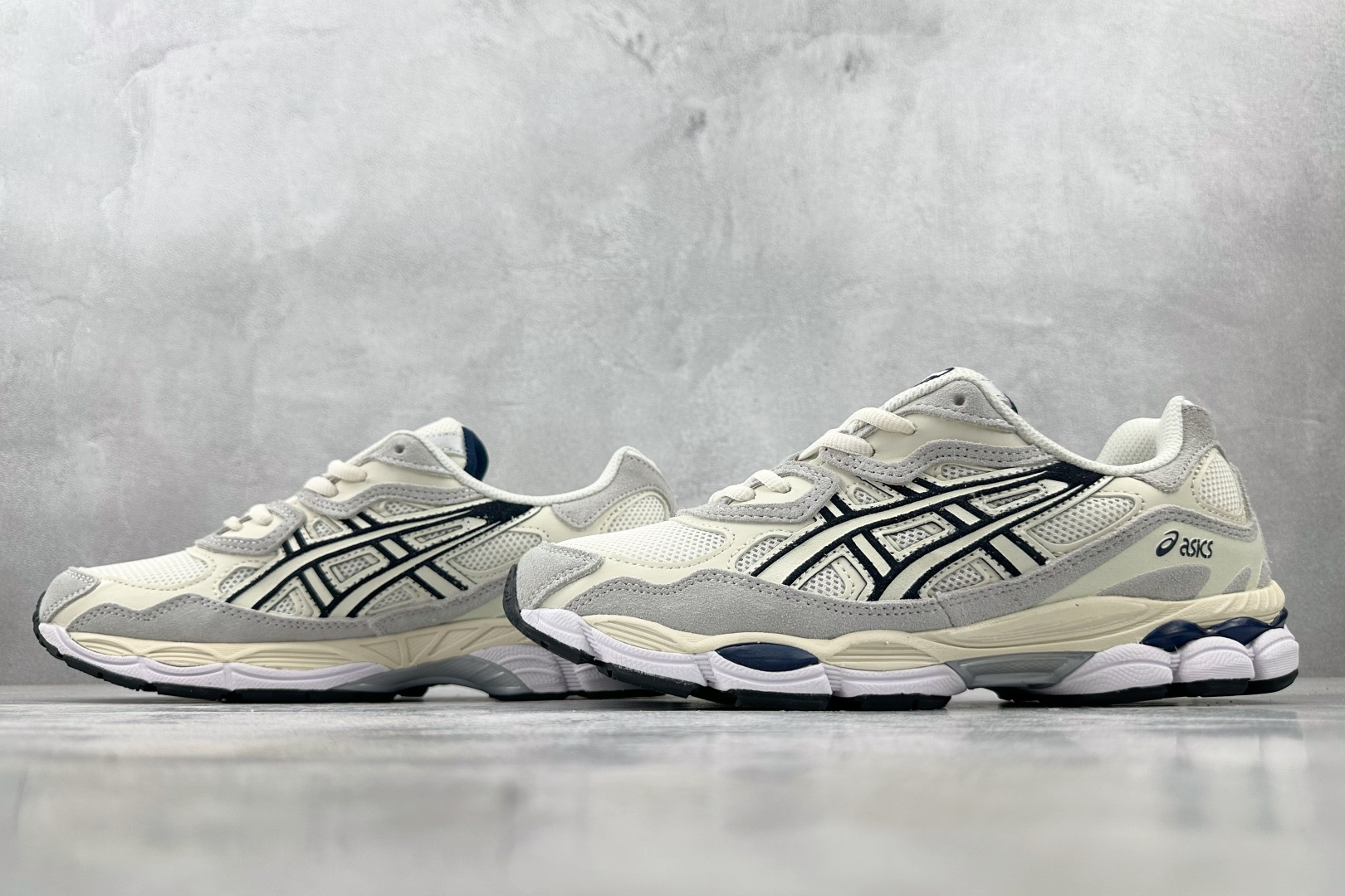 Asics GEL-NYC系列 白色 1203A788-101