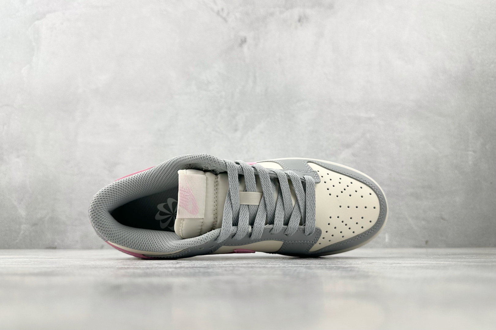 Nike Dunk Low 灰粉 DD1873-002