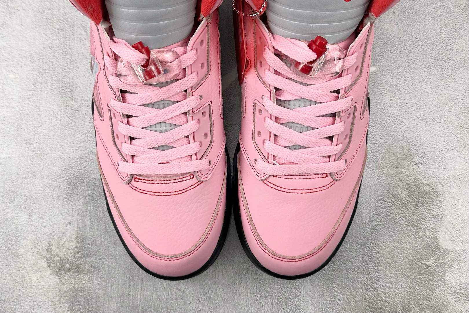 顶级纯原 Jordan Air Jordan 5 Retro 黑粉 DV0833-113