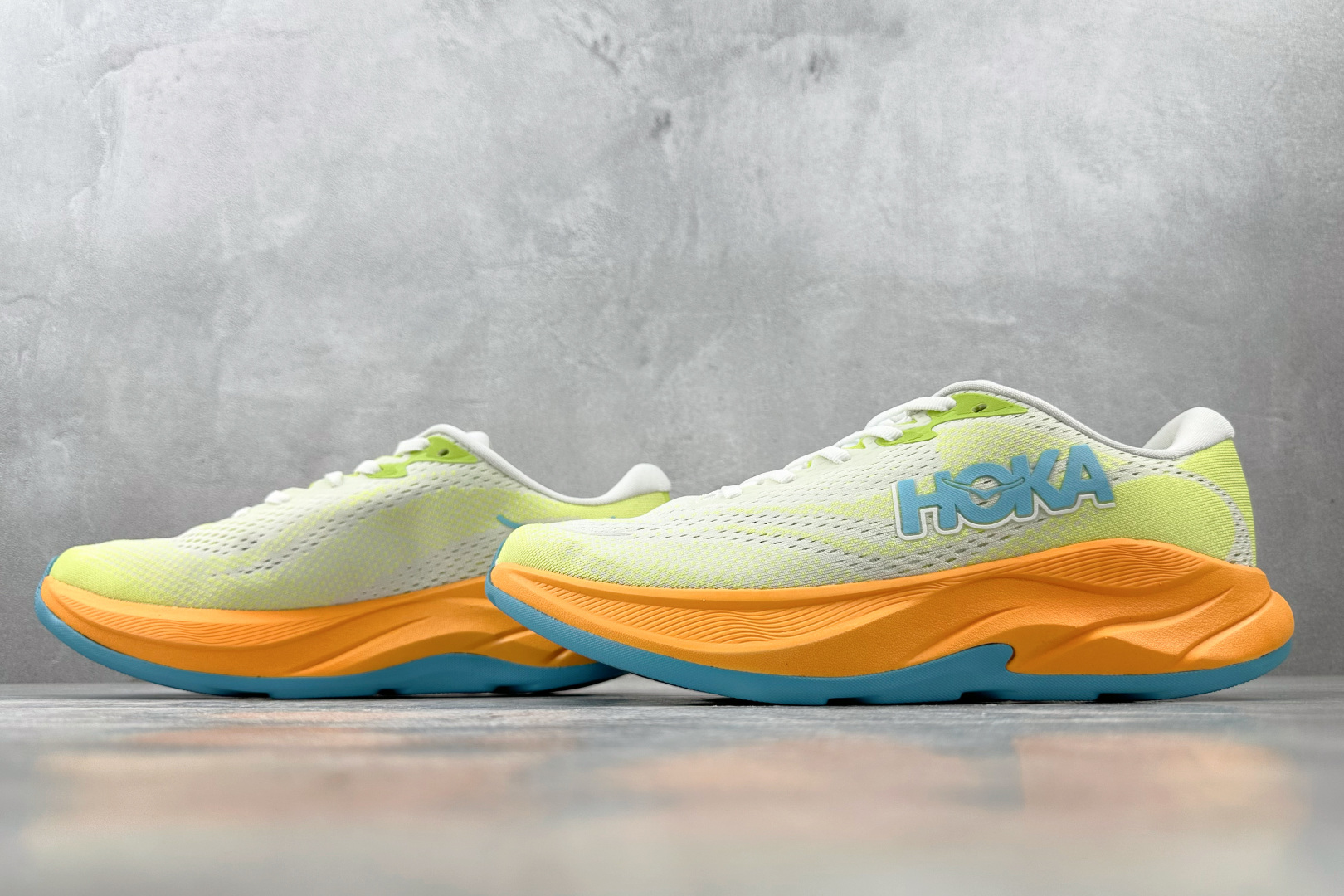 H 版 本地
HOKA ONE ONE RINCON 4 浅绿橙

货号：-FTLT
尺码：36 36.