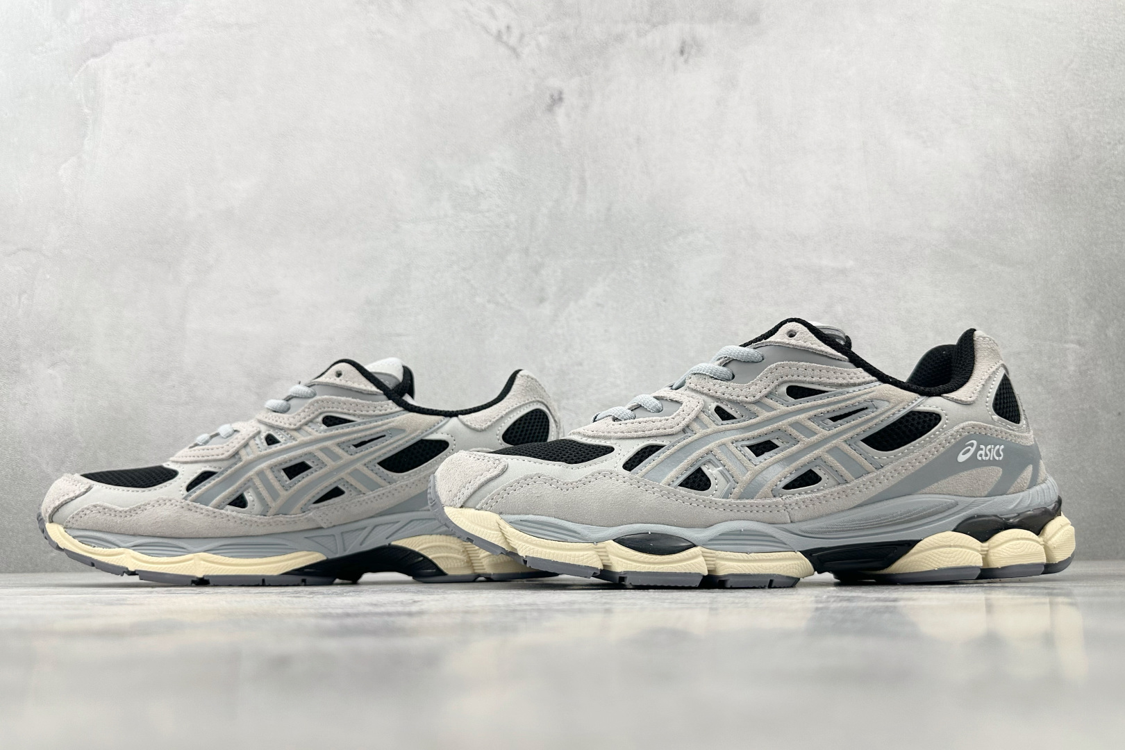 Asics GEL-NYC系列 灰黑色 1203A383-004