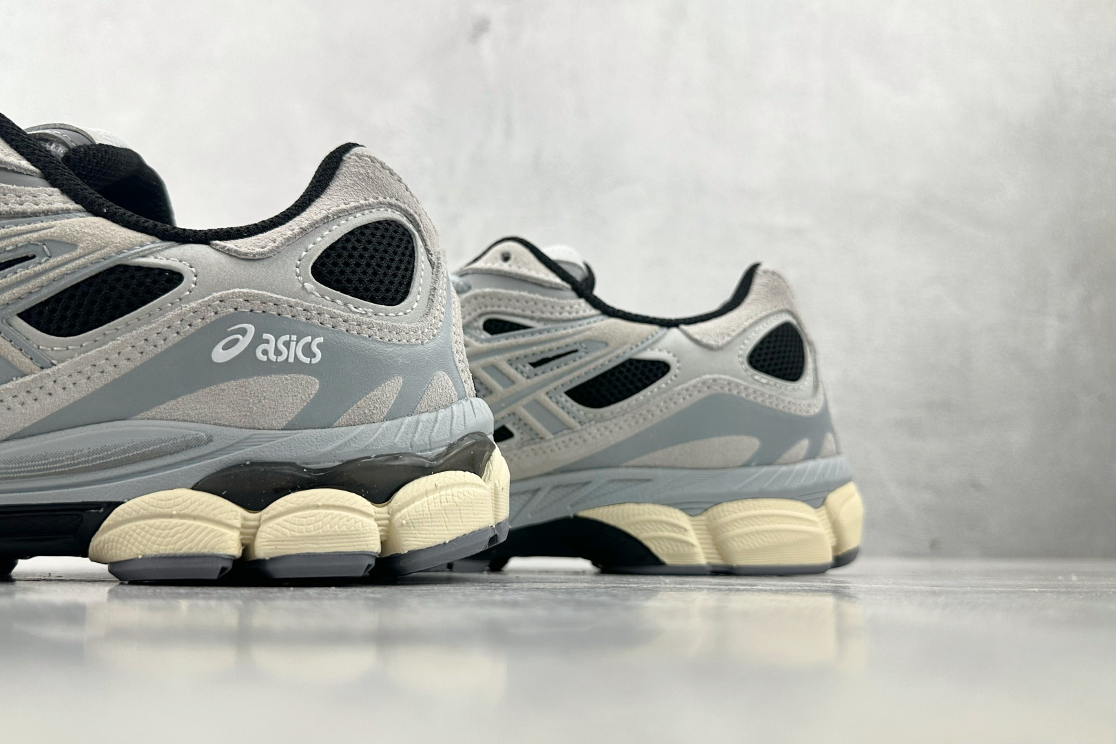 Asics GEL-NYC系列 灰黑色 1203A383-004
