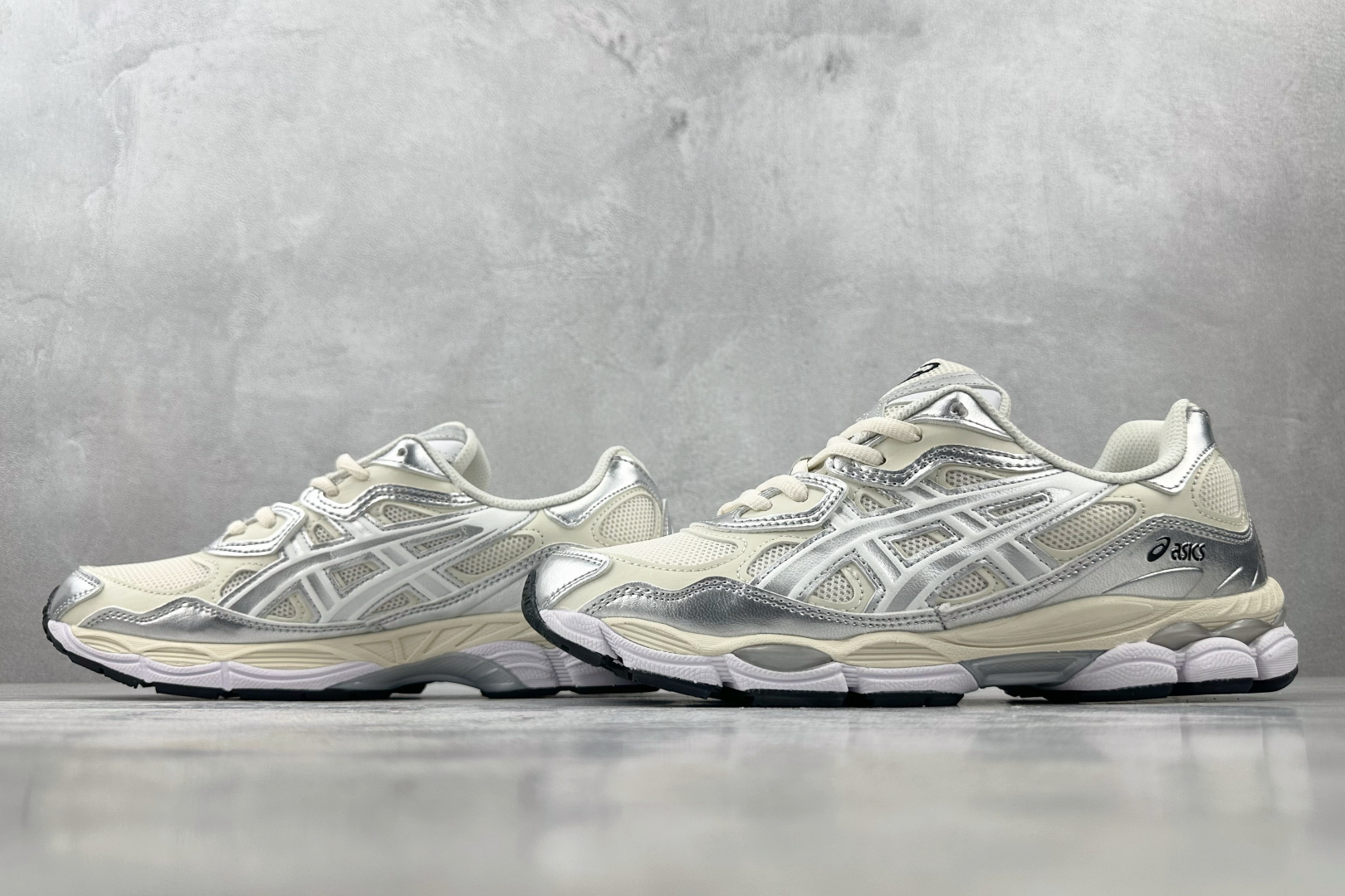 Asics GEL-NYC系列 银黄色 1203A805-101