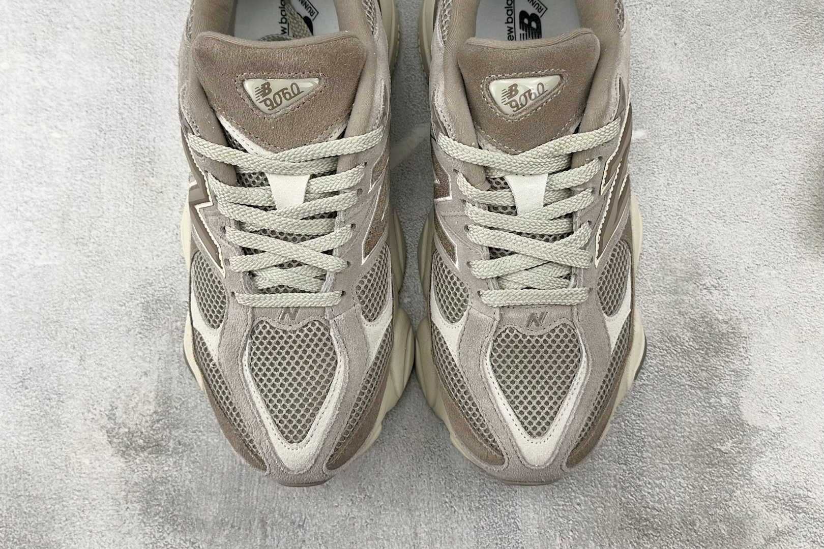 240 大厂出品 New Balance NB 9060 灰棕色 U9060ERC