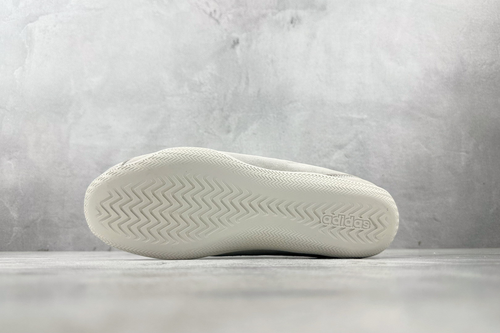 出口订单 adidURBAN REVERIE 亮白色 JQ9390