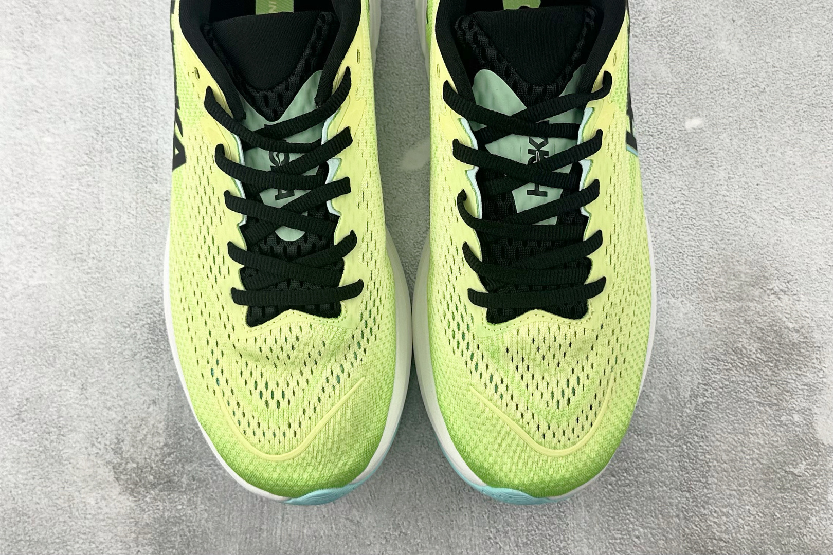 HOKA ONE ONE RINC4 黄绿色 1155130-YZT