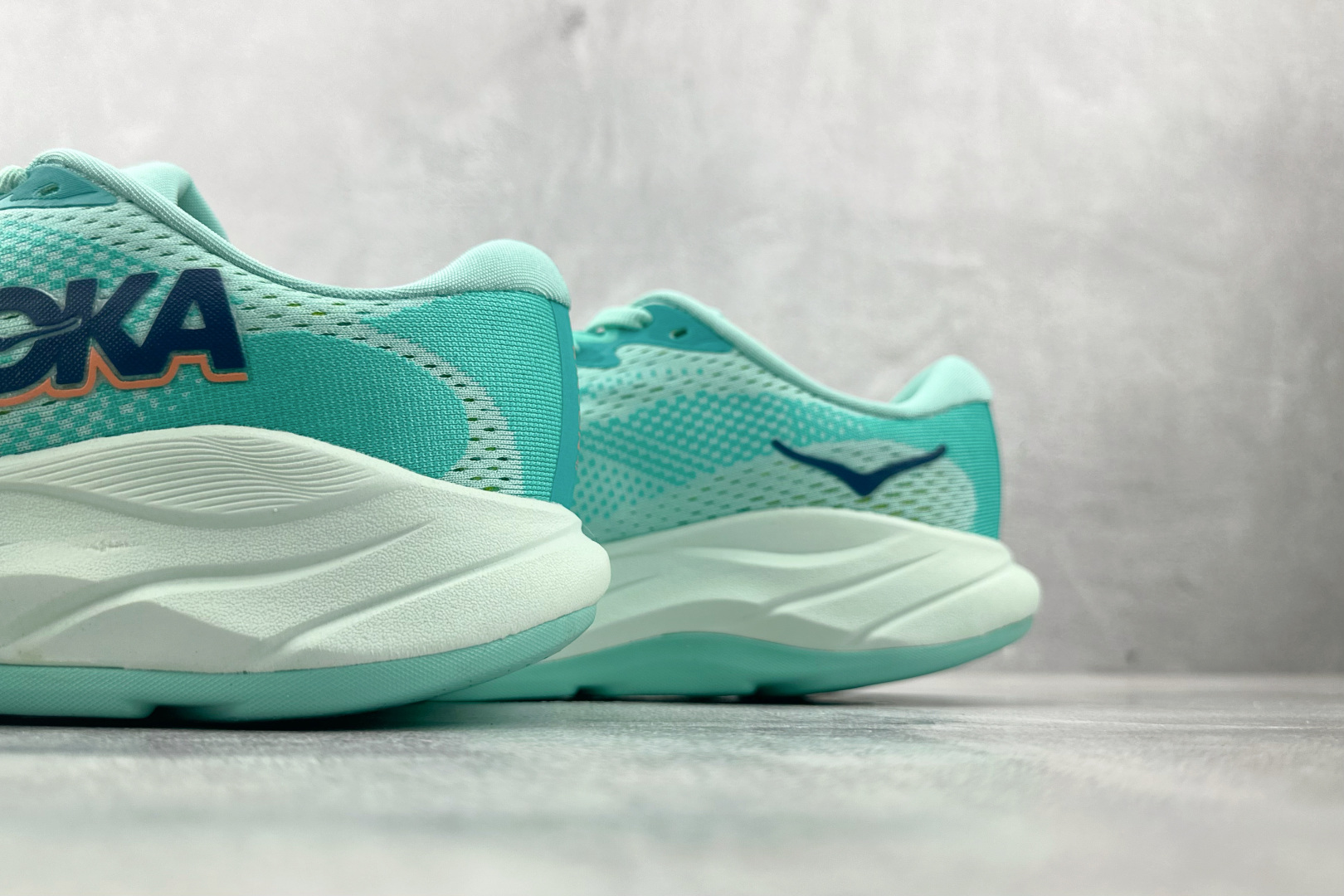 HOKA ONE ONE RINC4绿蓝 1155131-SCQ