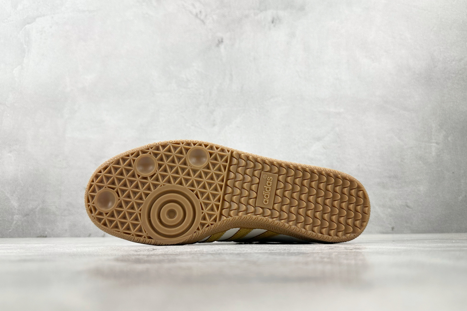 出口订单 adidoriginals SAMBA 白色 KI8887