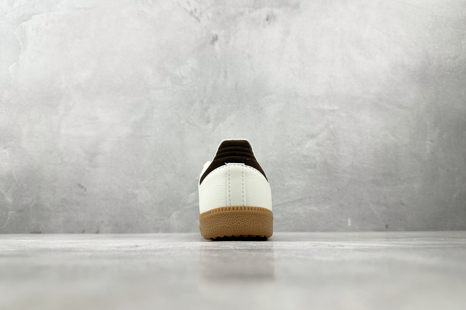 出口订单 adidoriginals SAMBA 白色 KI8887