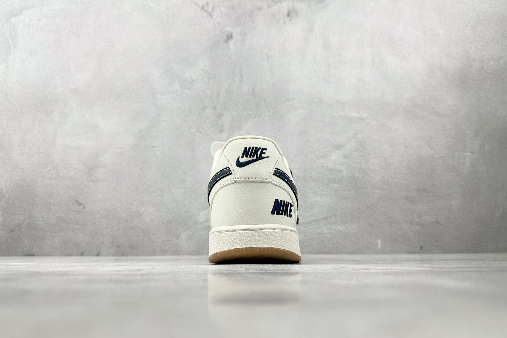 Nike Air Force 1'07 NIKE 联名 白黑 CS5288-015