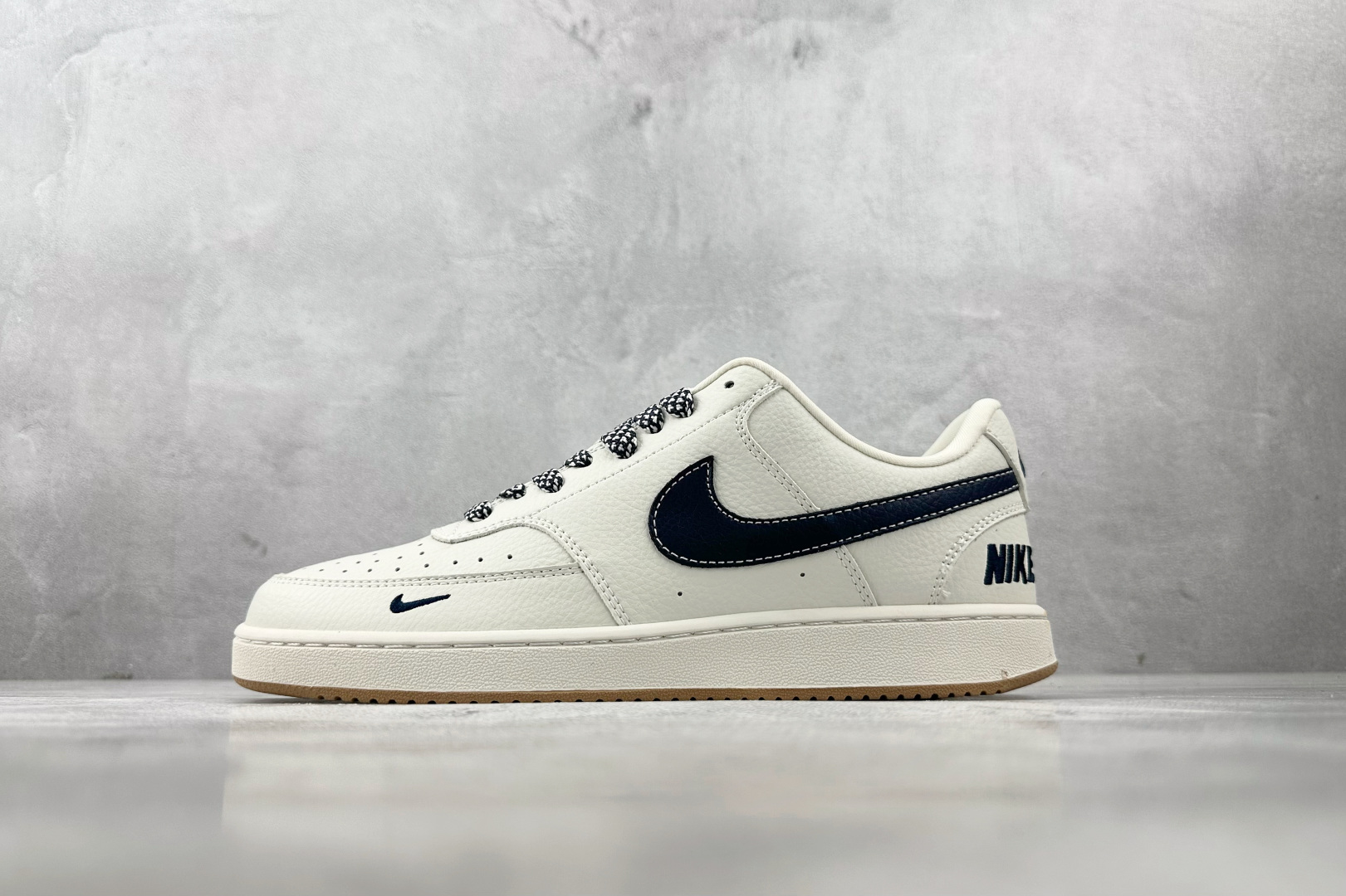 Nike Air Force 1’07 NIKE 联名 白黑 CS5288-015