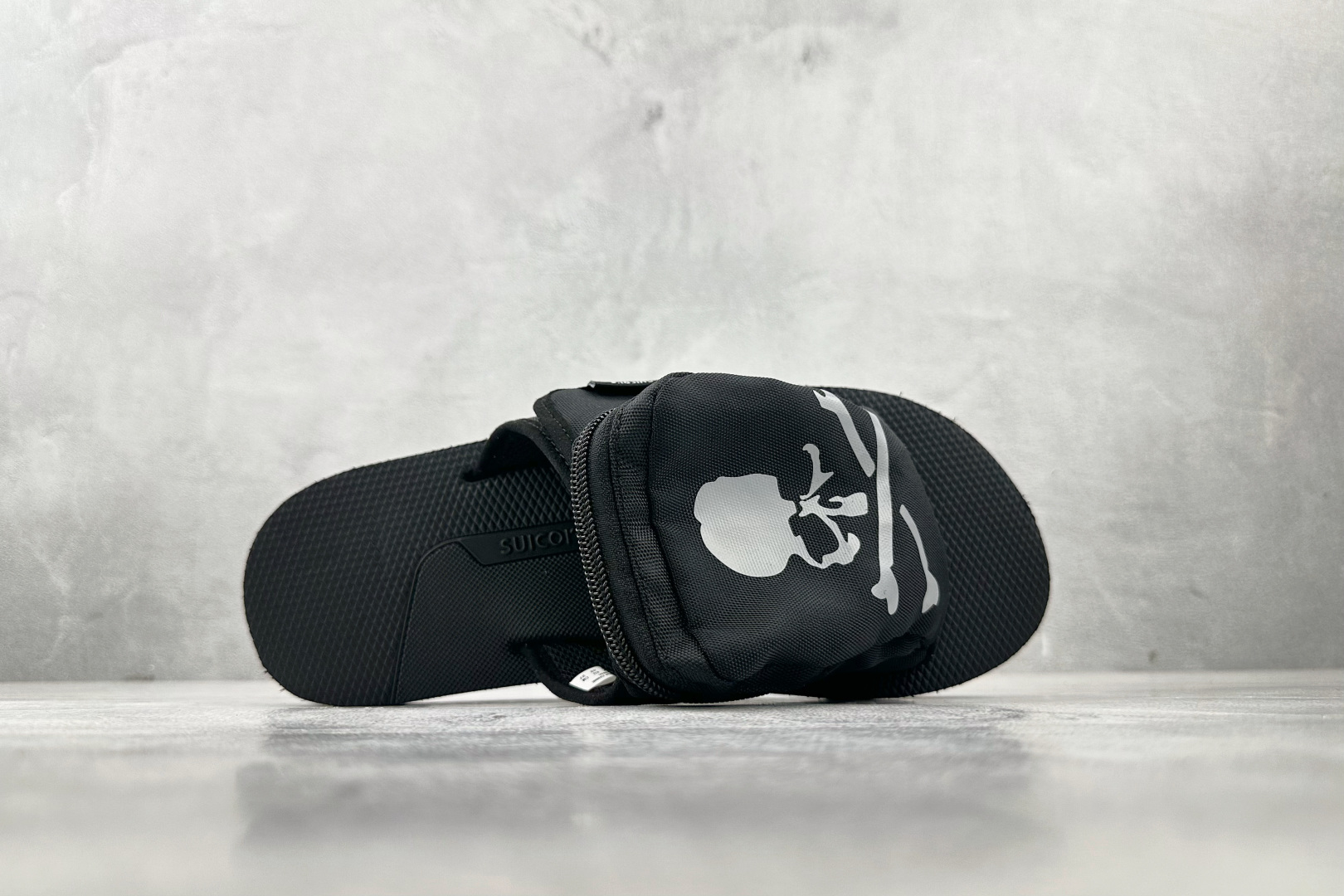 Suicoke 黑色 OG-276TRABMM